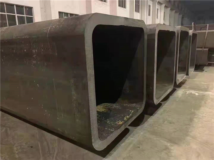 湖滨大口径无缝方管
